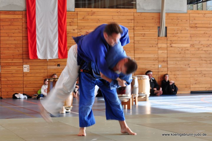 110417_budo-benefiz-gala_109_judo_ogoshi